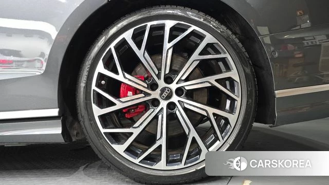 Audi S8 (D5) id 4602092 из Кореи 13