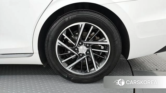 Hyundai The New Grandeur IG id 4232444 из Кореи 13