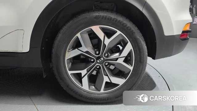 Kia Sportage The Bold id 4294864 из Кореи 13