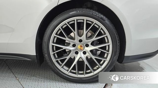 Porsche Panamera (971) id 4630649 из Кореи 13