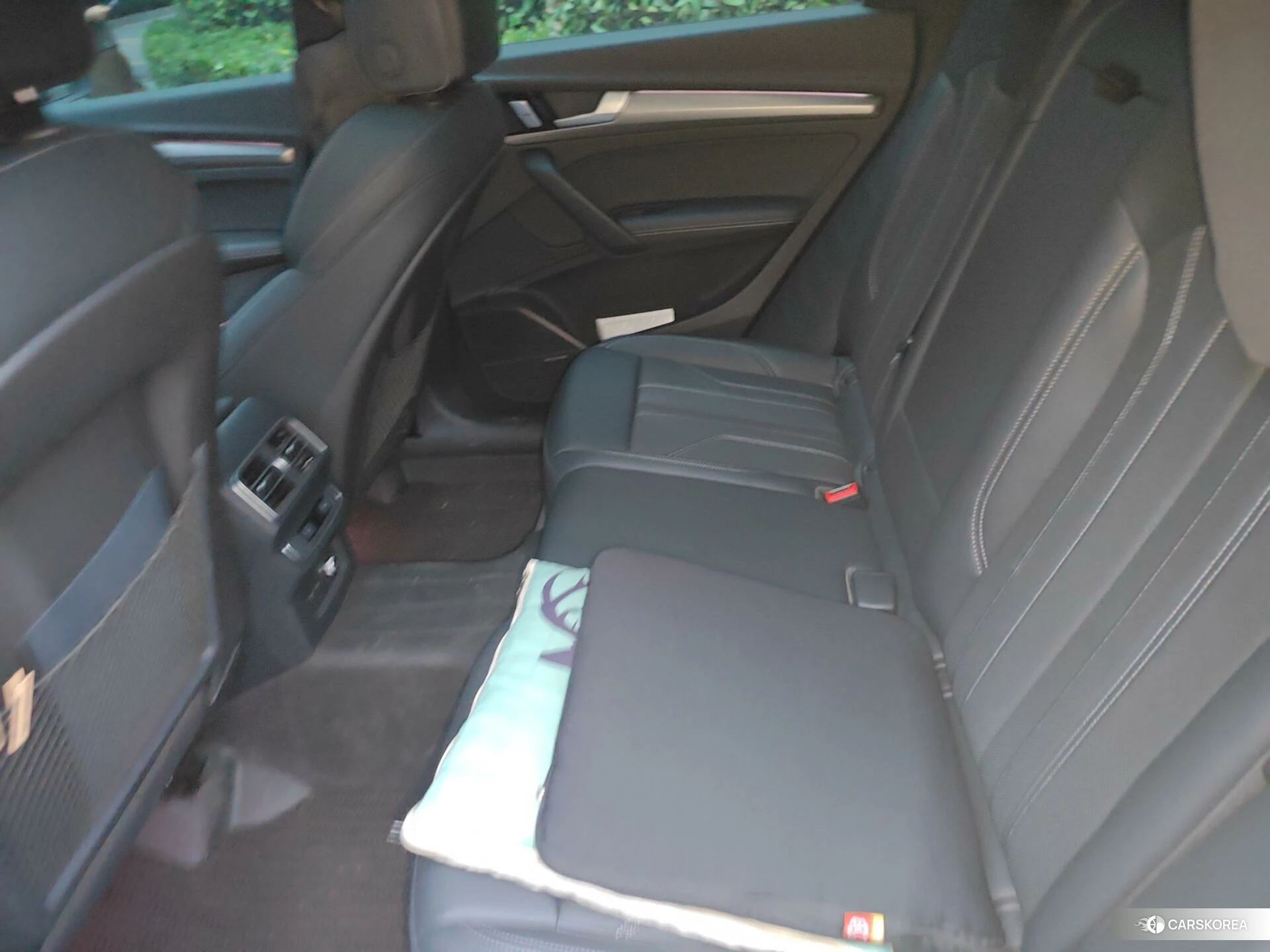 Audi Q5L id 4510811 из Китая 13