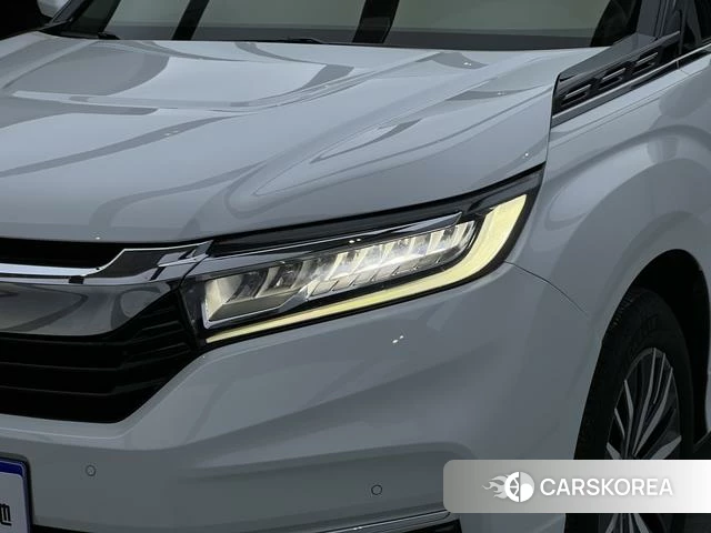 Honda Crown Road id 4207471 из Китая 13