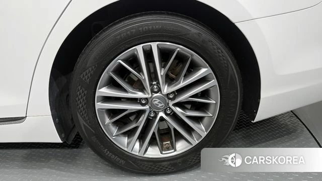 Hyundai Grandeur IG id 4286360 из Кореи 13