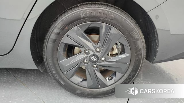 Hyundai Avante (CN7) id 4871753 из Кореи 13