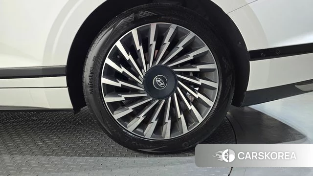 Hyundai Grandeur Hybrid (GN7) id 4687126 из Кореи 13