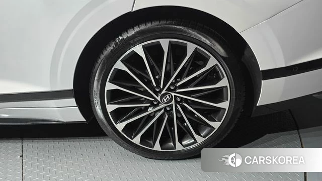 Hyundai Grandeur Hybrid (GN7) id 4635764 из Кореи 13