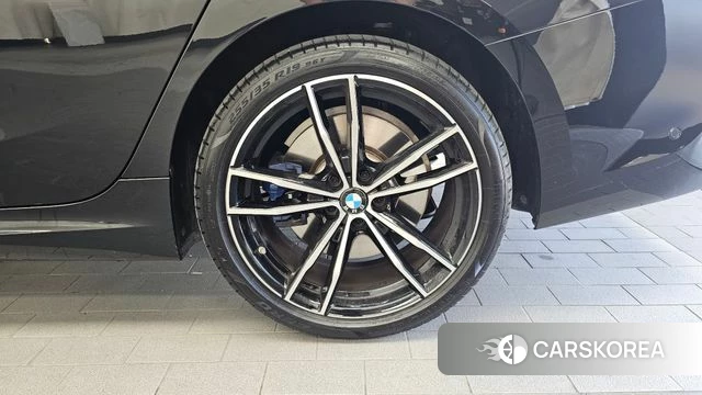 BMW 3 Series (G20) id 4864347 из Кореи 13