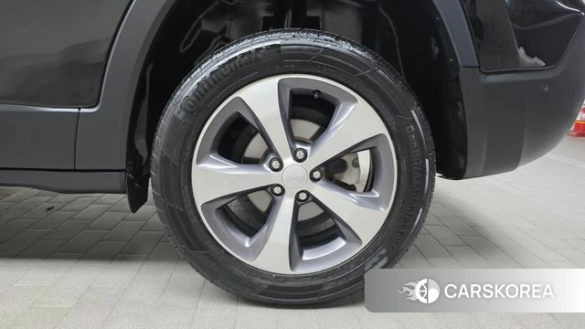 Jeep Cherokee (KL) id 4780128 из Кореи 13