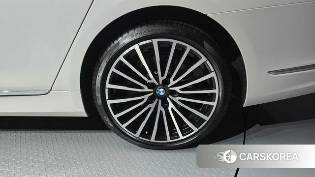 BMW 7 Series (G11) id 4693577 из Кореи 13