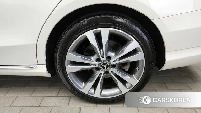 Mercedes-Benz C-Class W205 id 4378241 из Кореи 13