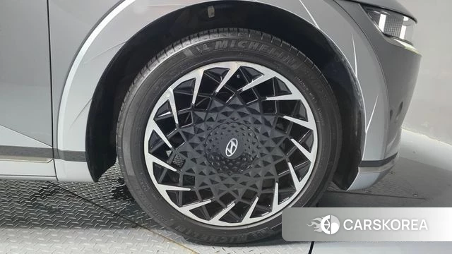 Hyundai Ionic 5 id 4529047 из Кореи 13