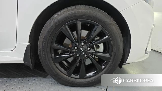 Kia The New Carnival id 4760118 из Кореи 13