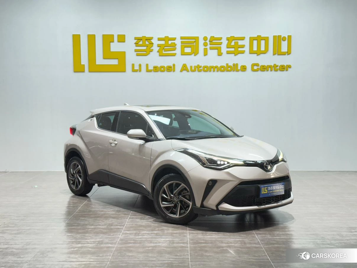 Toyota C-HR id 4454740 из Китая 13