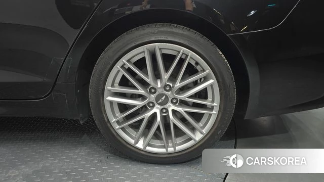 Genesis G70 id 4435406 из Кореи 13