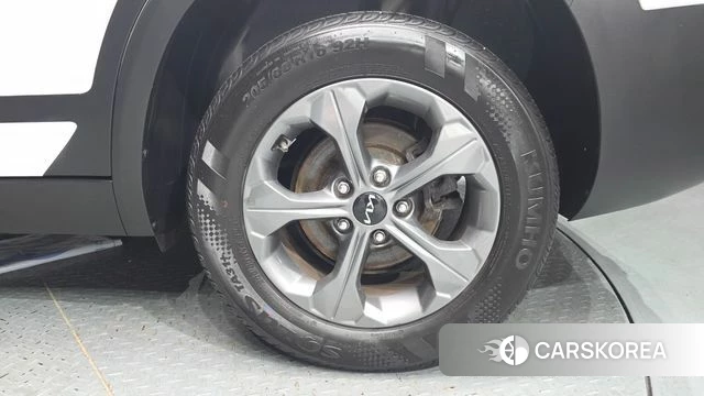 Kia Seltos id 4369878 из Кореи 13