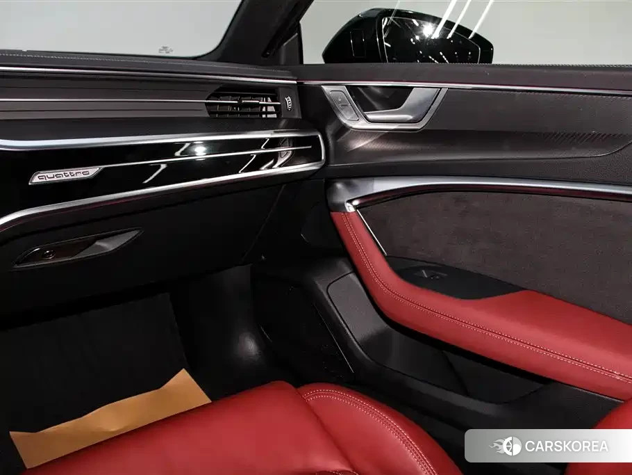 Audi A7L id 4601067 из Китая 13
