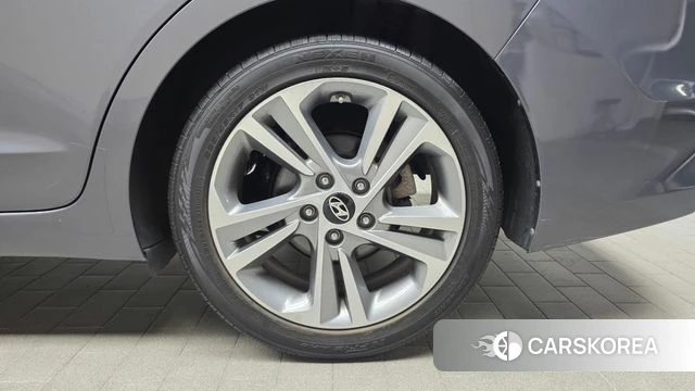 Hyundai Avante AD id 4907697 из Кореи 13