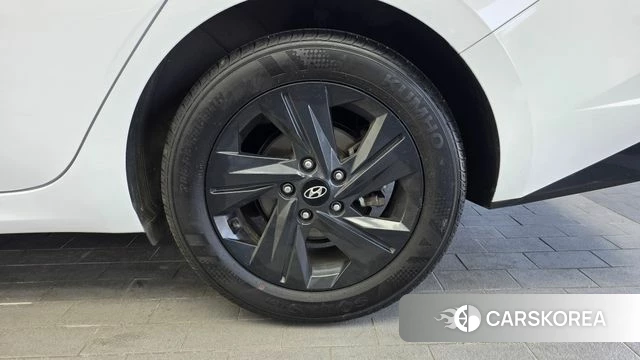 Hyundai Avante Hybrid (CN7) id 4316547 из Кореи 13