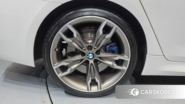 BMW 5 Series (G30) id 4489994 из Кореи 13