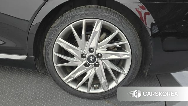 Hyundai The New Grandeur IG id 4397077 из Кореи 13