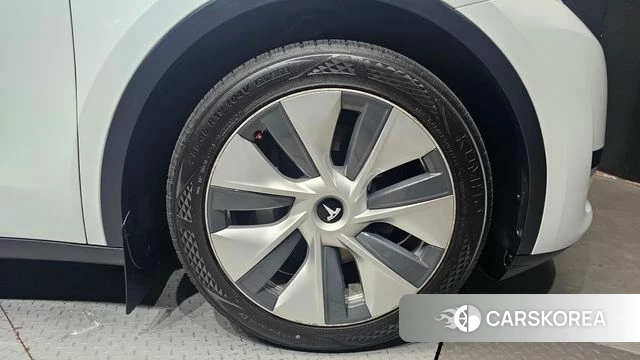Tesla Model Y id 4762876 из Кореи 13