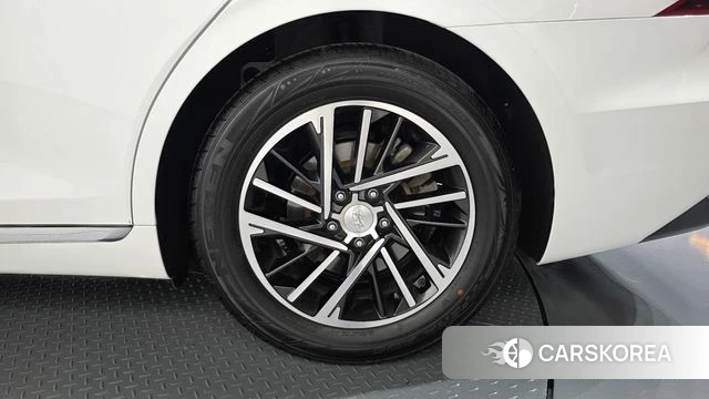 Hyundai The New Grandeur IG id 4362015 из Кореи 13