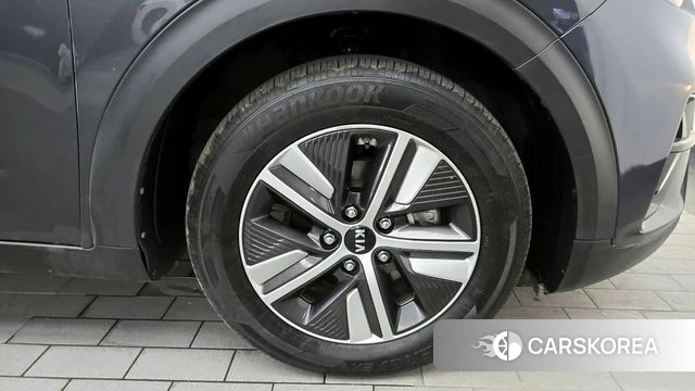 Kia The New Niro id 4403023 из Кореи 13