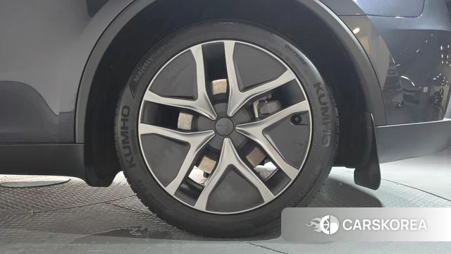 Tesla Model Y id 4719651 из Кореи 13