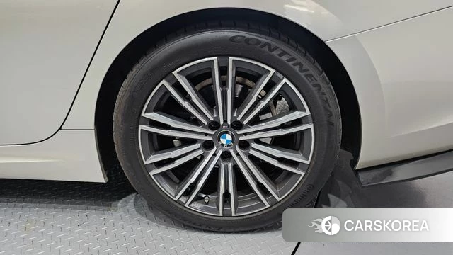 BMW 3 Series (G20) id 4267964 из Кореи 13
