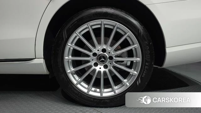 Mercedes-Benz E-Class W213 id 4720297 из Кореи 13