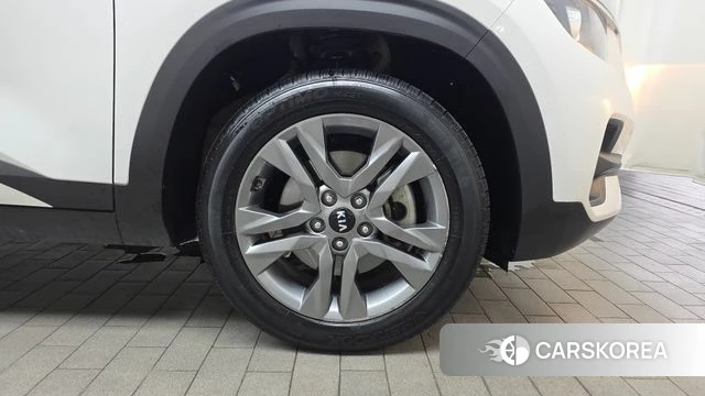 Kia Seltos id 4495610 из Кореи 13