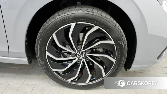 Volkswagen Golf 8th Generation id 4266865 из Кореи 13