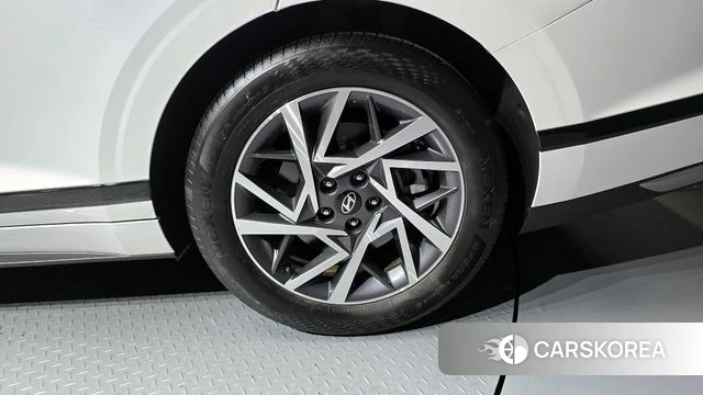 Hyundai Grandeur (GN7) id 4408881 из Кореи 13