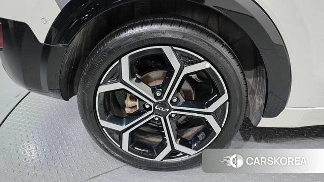 Kia Di Ol Nu Niro id 4929450 из Кореи 13