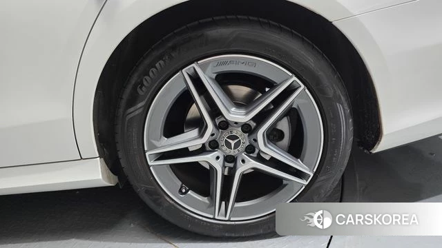 Mercedes-Benz E-Class W213 id 4783932 из Кореи 13