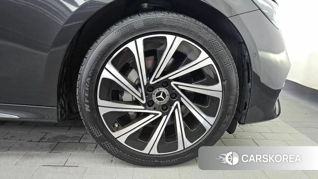 Mercedes-Benz E-Class W214 id 4730277 из Кореи 13