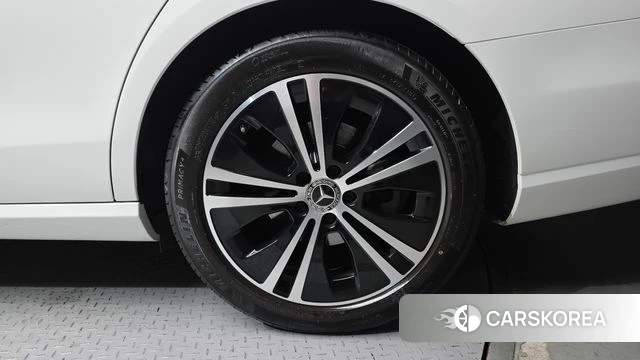 Mercedes-Benz E-Class W213 id 4541782 из Кореи 13