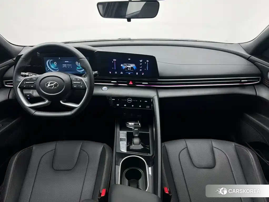 Hyundai Elantra id 4664641 из Китая 13