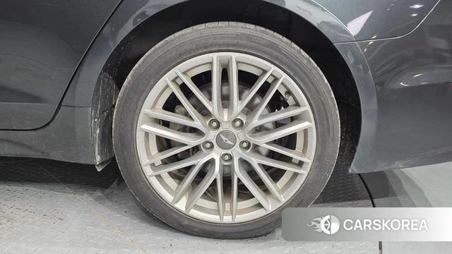 Genesis G70 id 4345446 из Кореи 13