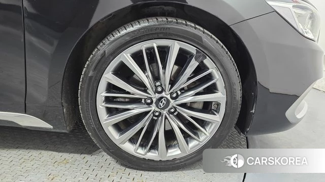 Hyundai Grandeur IG id 4425070 из Кореи 13