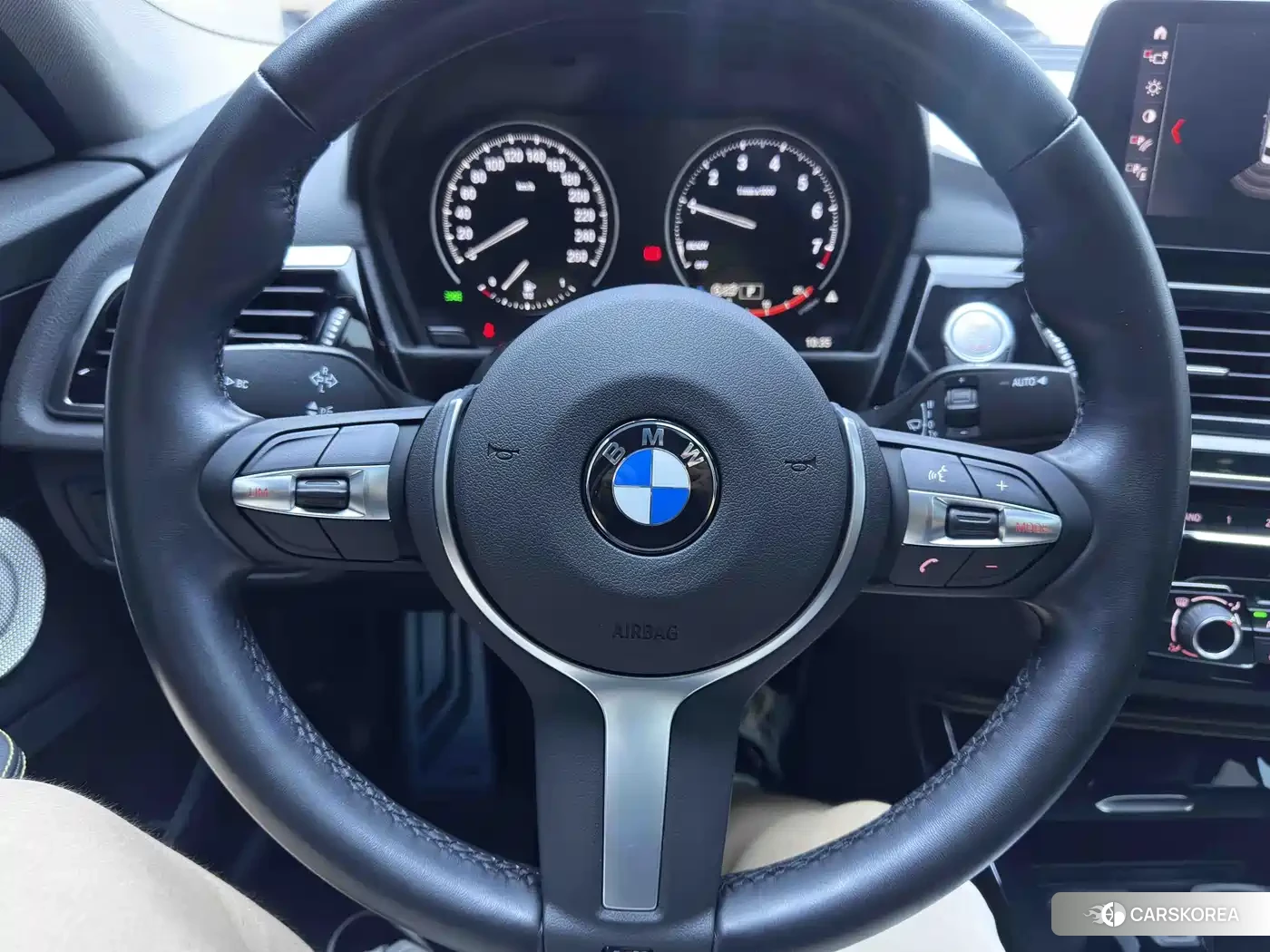 BMW 1 series id 4649305 из Китая 13
