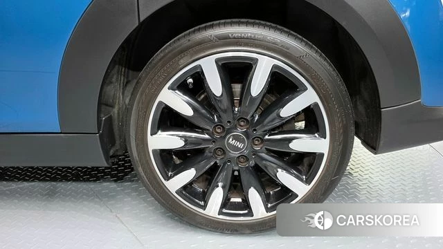 Mini Cooper S id 4376696 из Кореи 13