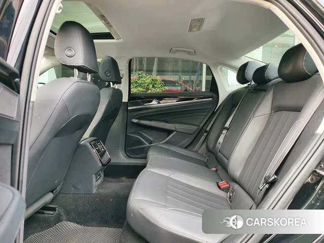 Volkswagen Passat id 4314306 из Китая 13