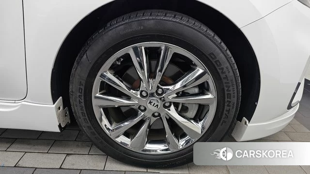 Kia The New Carnival id 4502626 из Кореи 13