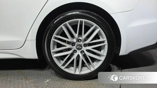 Genesis G70 id 4642782 из Кореи 13
