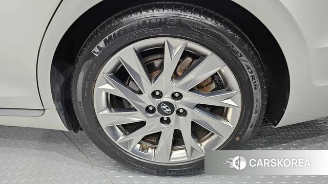 Hyundai The New Grandeur IG Hybrid id 4900188 из Кореи 13