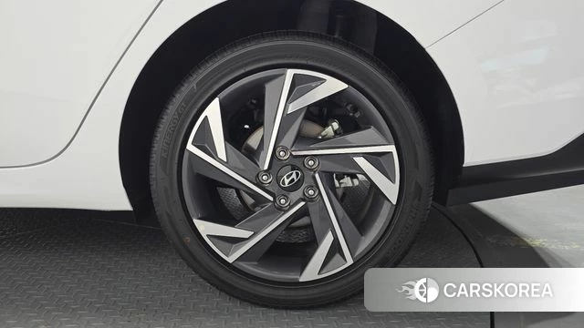 Hyundai The New Avante (CN7) id 4307965 из Кореи 13