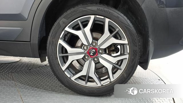 Kia Seltos id 4647451 из Кореи 13