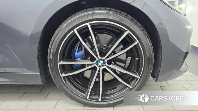 BMW 3 Series (G20) id 4784452 из Кореи 13