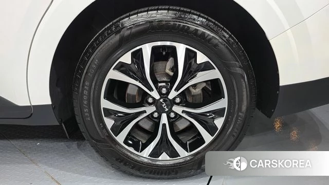 Kia Carnival 4th generation id 4434172 из Кореи 13